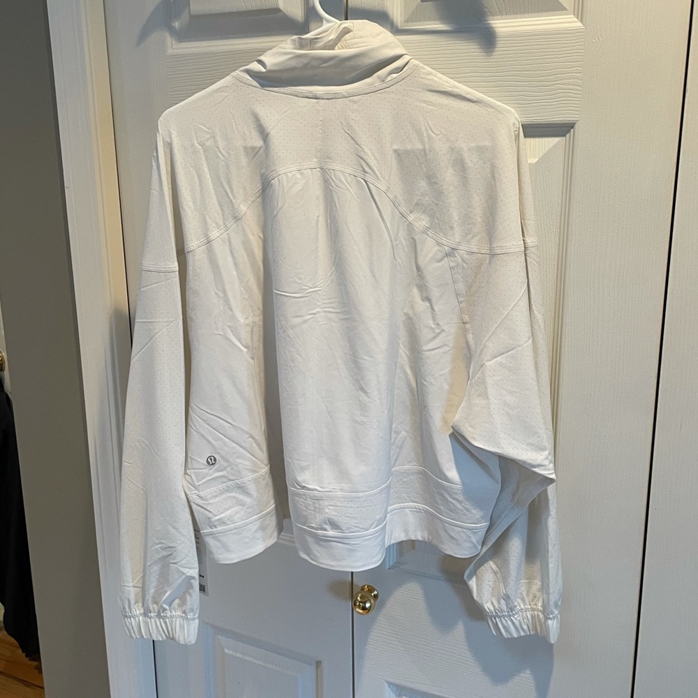 Lululemon In Depth Jacket NWT - Picture 3 of 6
